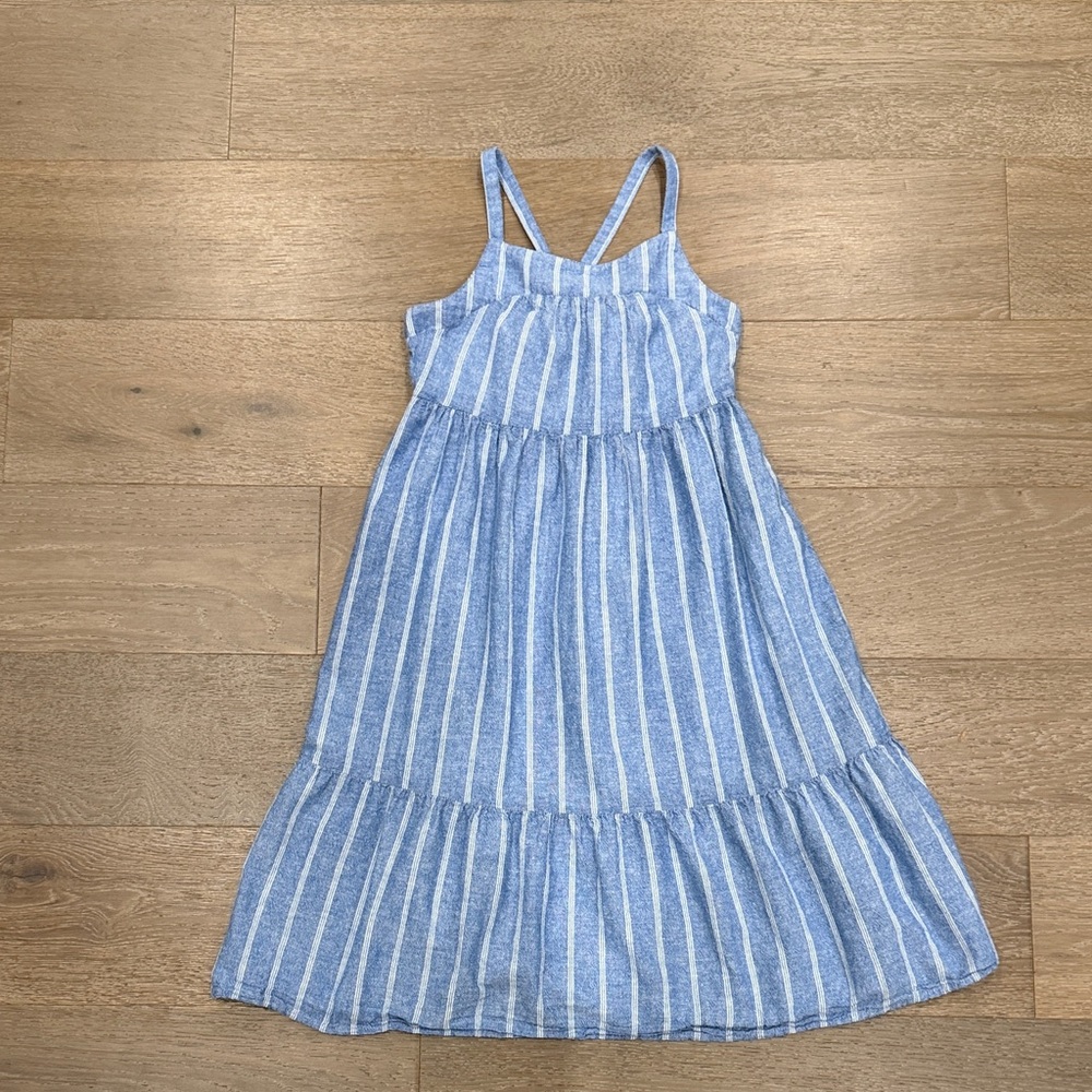 Girls Cat & Jack blue & white stripes dress. Size: M(8). Gently Used.